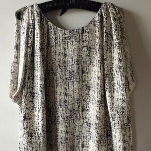'J/J Julia Haus Anthropologie' Size S 100%Silk Top Abstract Black/Off White